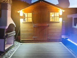 Summer House- click for photo gallery